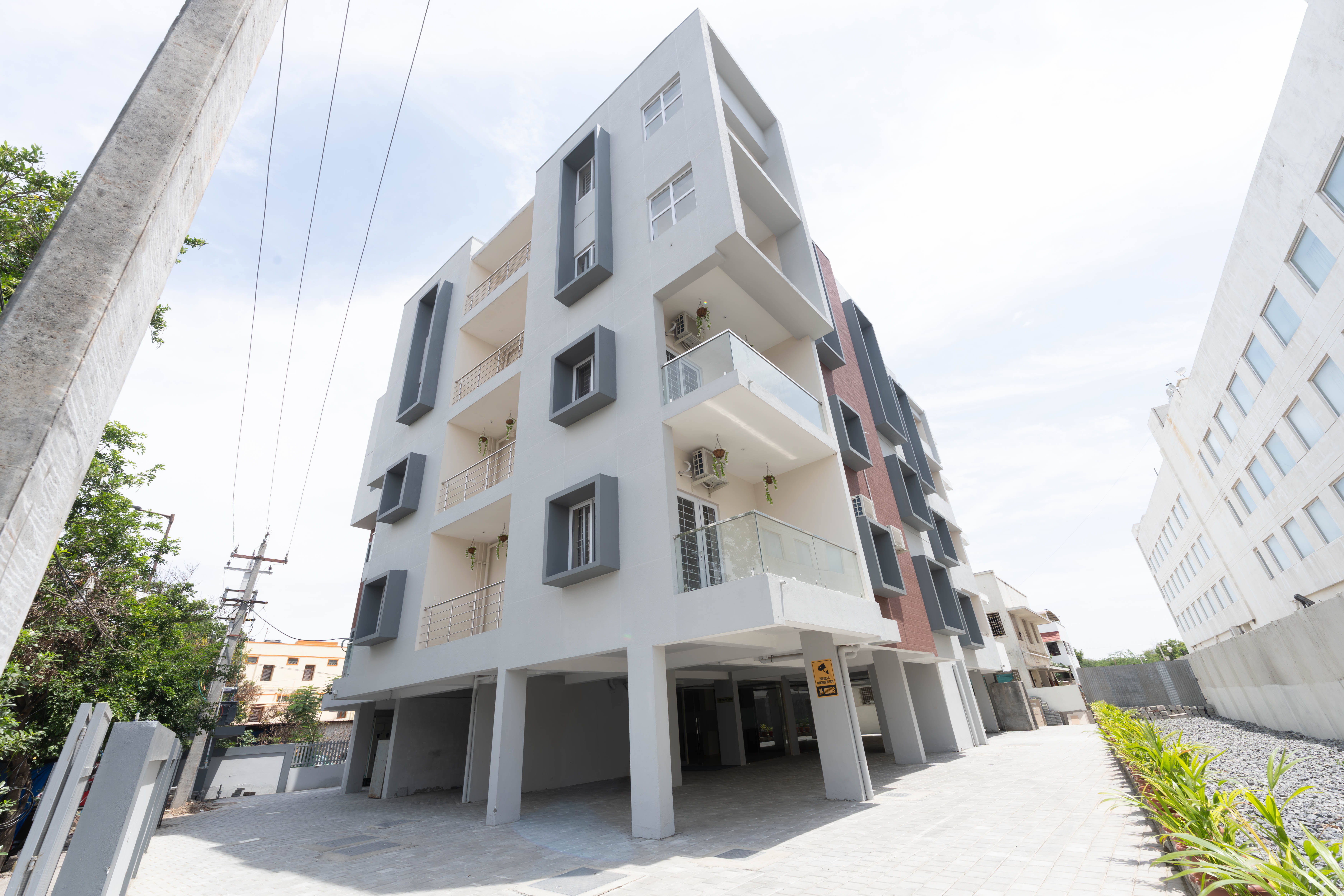 Luxury Service Apartments Near Coimbatore Airport